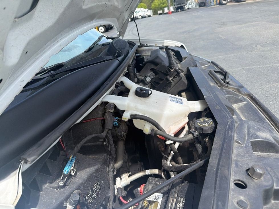 Light Duty Box Truck-Light and Medium Duty Trucks-GMC-2021-Savana G33903-Greensboro-NC-112,319\n\t\tmiles-$ 29,250 - Image 22