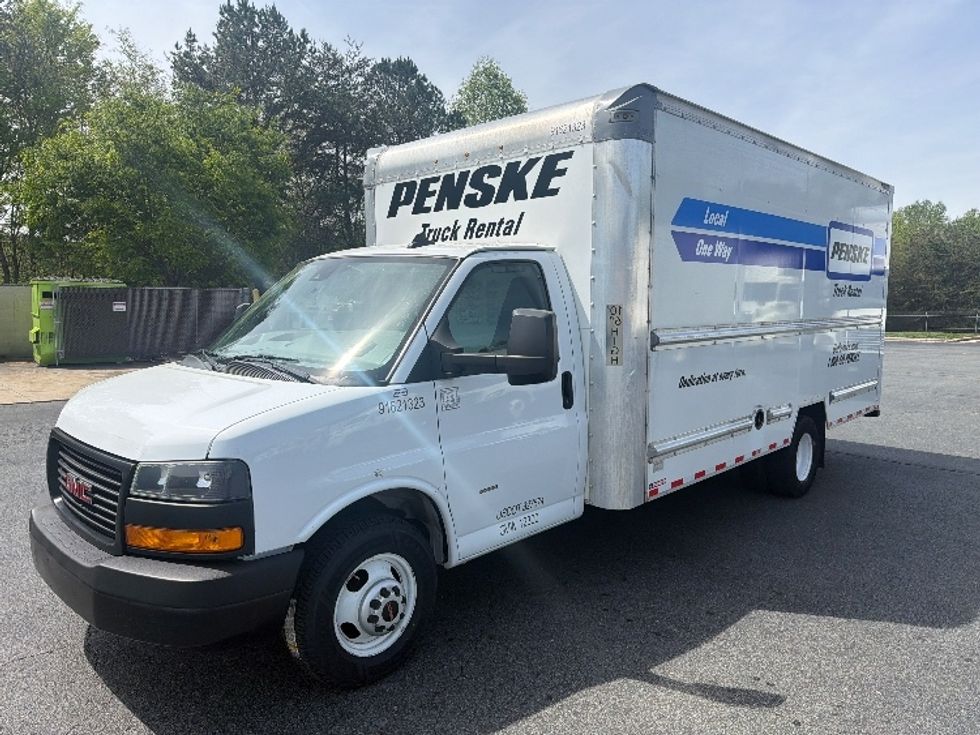 Light Duty Box Truck-Light and Medium Duty Trucks-GMC-2021-Savana G33903-Greensboro-NC-112,319\n\t\tmiles-$ 29,250 - Image 3
