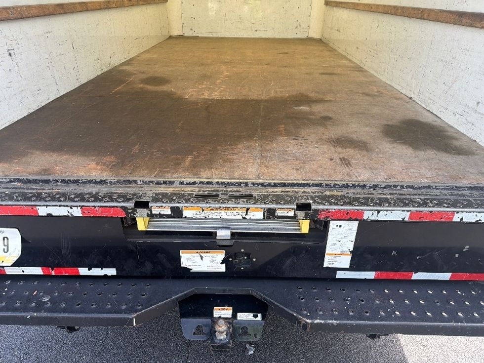 Light Duty Box Truck-Light and Medium Duty Trucks-GMC-2021-Savana G33903-Greensboro-NC-112,319\n\t\tmiles-$ 29,250 - Image 9