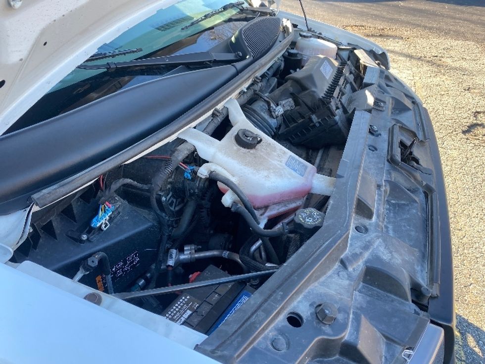 Light Duty Box Truck-Light and Medium Duty Trucks-GMC-2021-Savana G33903-Greensboro-NC-114,852\n\t\tmiles-$ 28,250 - Image 22