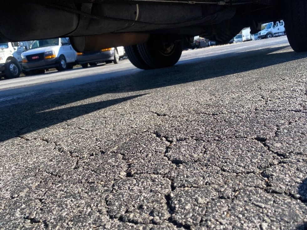 Light Duty Box Truck-Light and Medium Duty Trucks-GMC-2021-Savana G33903-Greensboro-NC-114,852\n\t\tmiles-$ 28,250 - Image 5