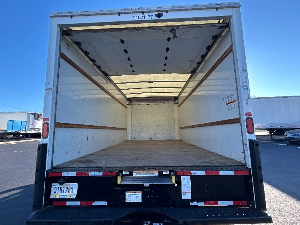 Light Duty Box Truck-Light and Medium Duty Trucks-GMC-2021-Savana G33903-Greensboro-NC-114,900\n\t\tmiles-$ 28,000 - Image 8