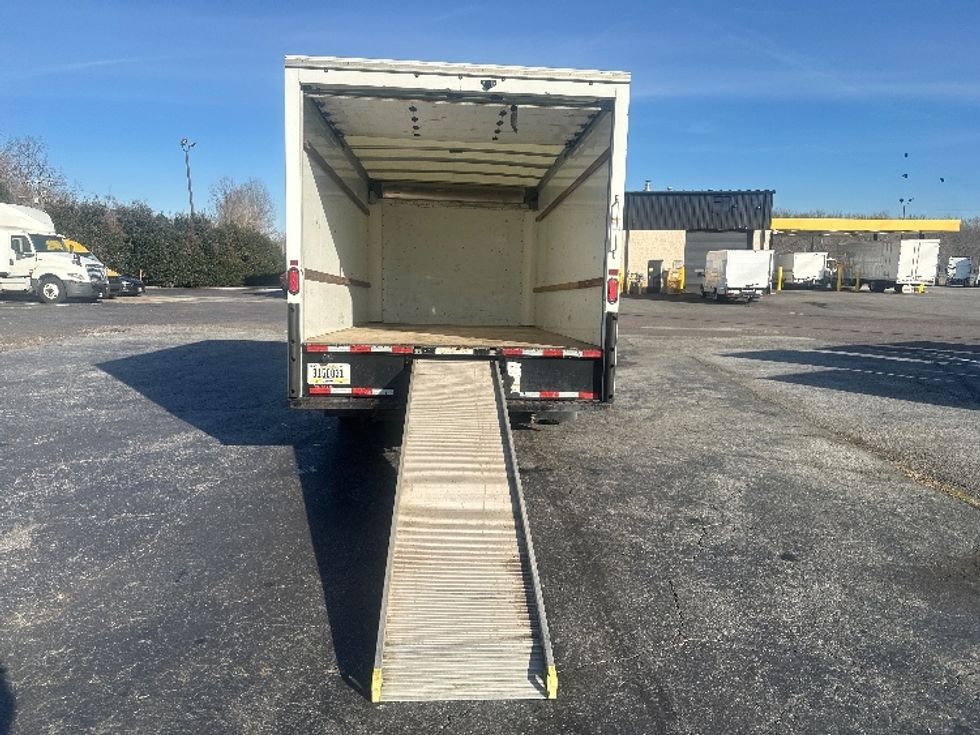Light Duty Box Truck-Light and Medium Duty Trucks-GMC-2021-Savana G33903-Greensboro-NC-115,896\n\t\tmiles-$ 29,250 - Image 9