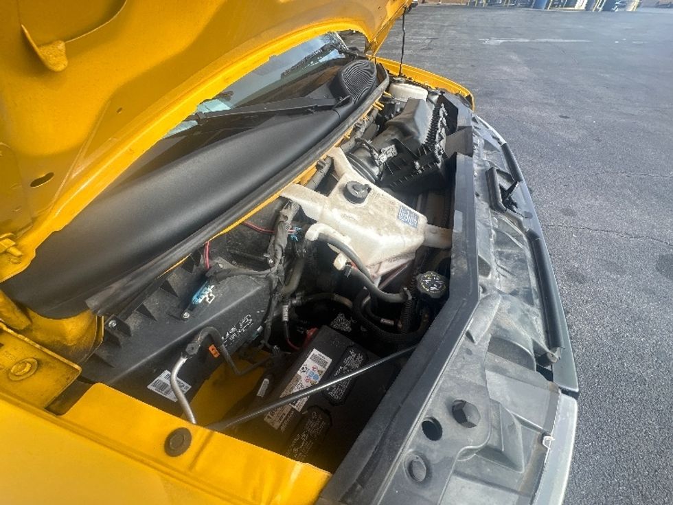 Light Duty Box Truck-Light and Medium Duty Trucks-GMC-2021-Savana G33903-Greensboro-NC-116,099\n\t\tmiles-$ 25,000 - Image 22