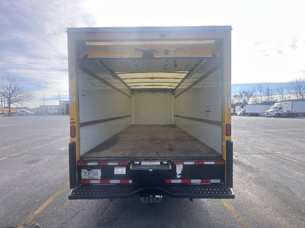 Light Duty Box Truck-Light and Medium Duty Trucks-GMC-2021-Savana G33903-Greensboro-NC-116,099\n\t\tmiles-$ 25,000 - Image 8