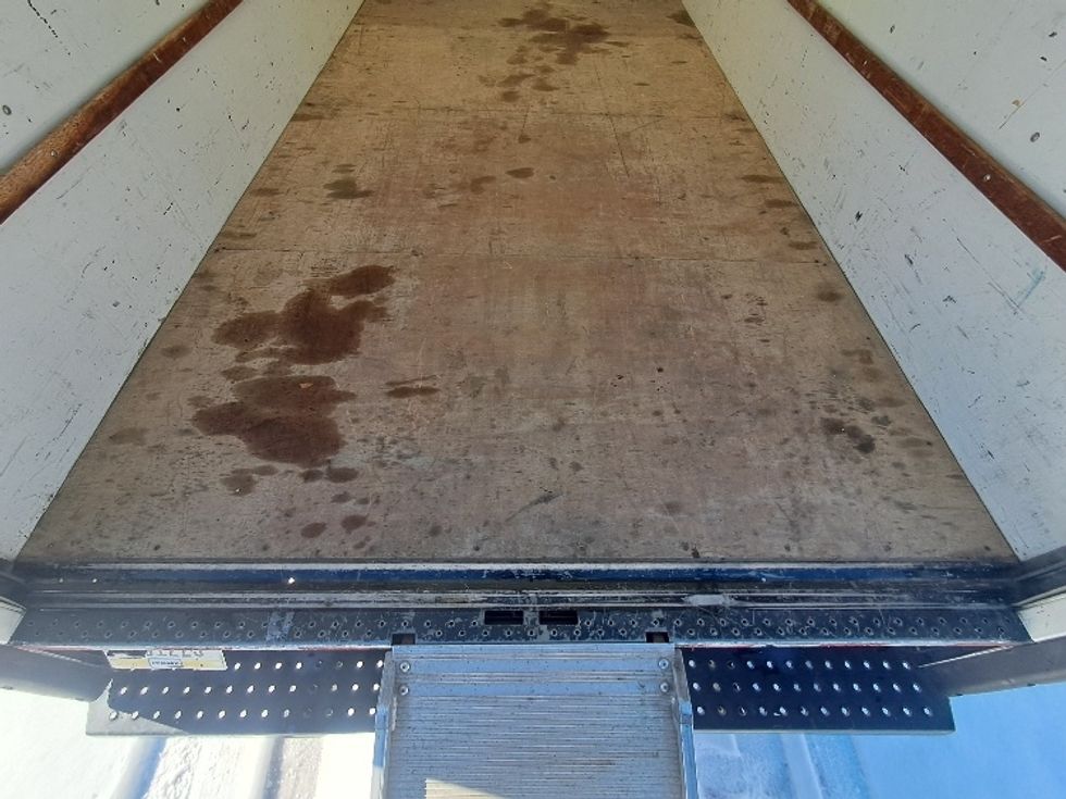 Light Duty Box Truck-Light and Medium Duty Trucks-GMC-2021-Savana G33903-Greensboro-NC-117,740\n\t\tmiles-$ 28,000 - Image 10