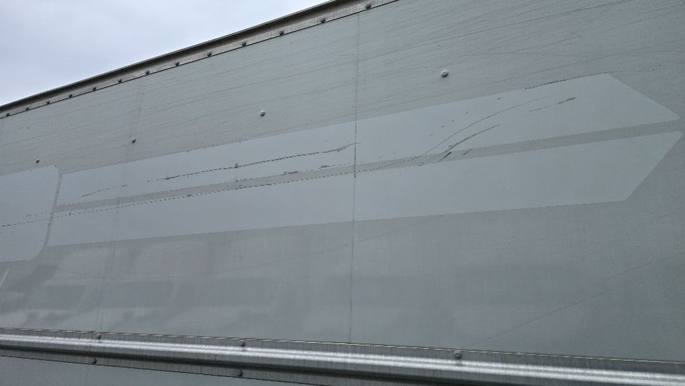 Light Duty Box Truck-Light and Medium Duty Trucks-GMC-2021-Savana G33903-Greensboro-NC-118,009\n\t\tmiles-$ 27,750 - Image 26