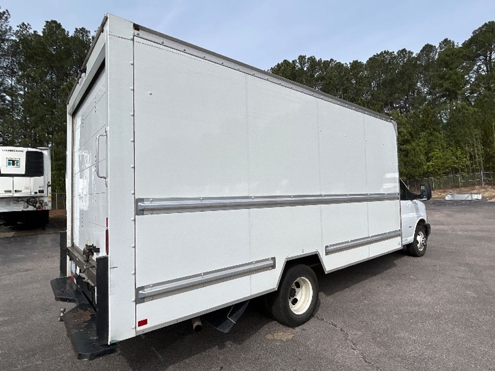 Light Duty Box Truck-Light and Medium Duty Trucks-GMC-2021-Savana G33903-Greensboro-NC-133,285\n\t\tmiles-$ 26,750 - Image 13