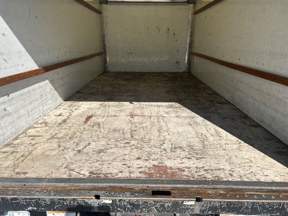 Light Duty Box Truck-Light and Medium Duty Trucks-GMC-2021-Savana G33903-Greensboro-NC-135,529\n\t\tmiles-$ 24,500 - Image 10