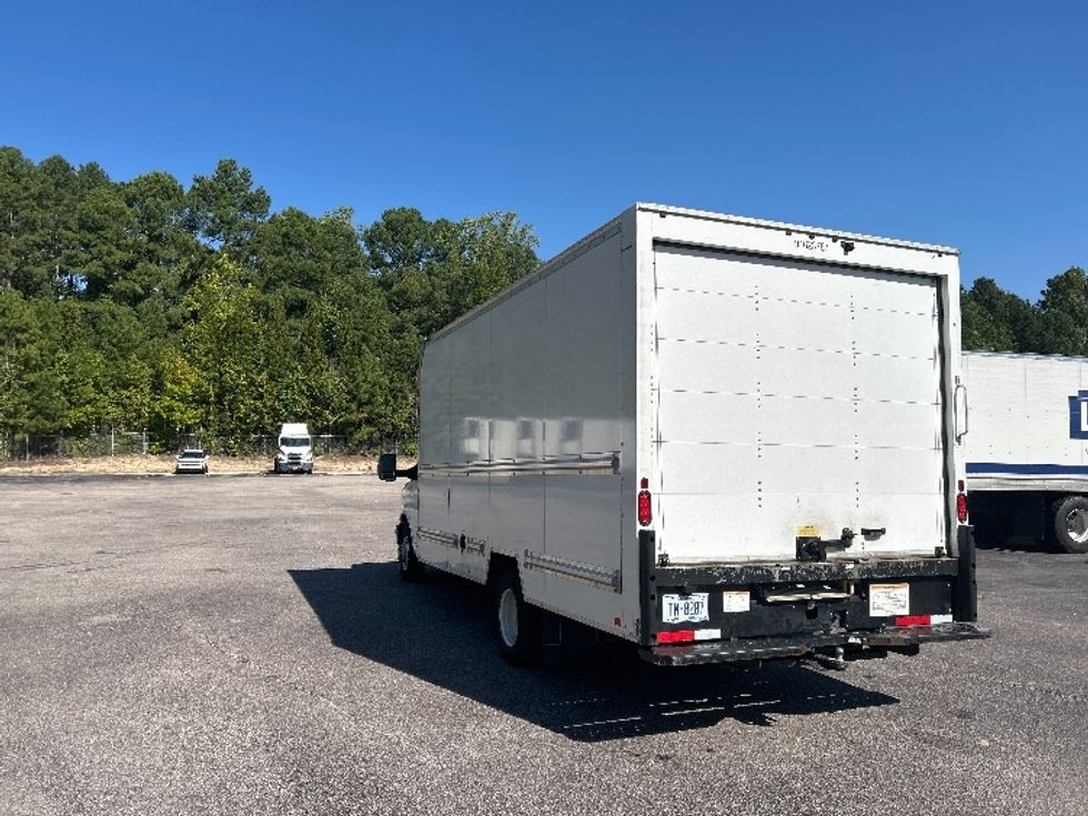 Light Duty Box Truck-Light and Medium Duty Trucks-GMC-2021-Savana G33903-Greensboro-NC-135,529\n\t\tmiles-$ 24,500 - Image 6
