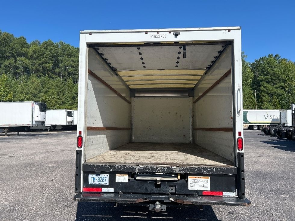 Light Duty Box Truck-Light and Medium Duty Trucks-GMC-2021-Savana G33903-Greensboro-NC-135,529\n\t\tmiles-$ 24,500 - Image 8