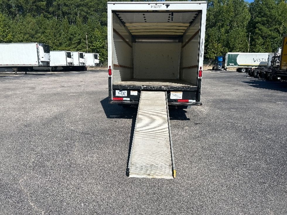 Light Duty Box Truck-Light and Medium Duty Trucks-GMC-2021-Savana G33903-Greensboro-NC-135,529\n\t\tmiles-$ 24,500 - Image 9
