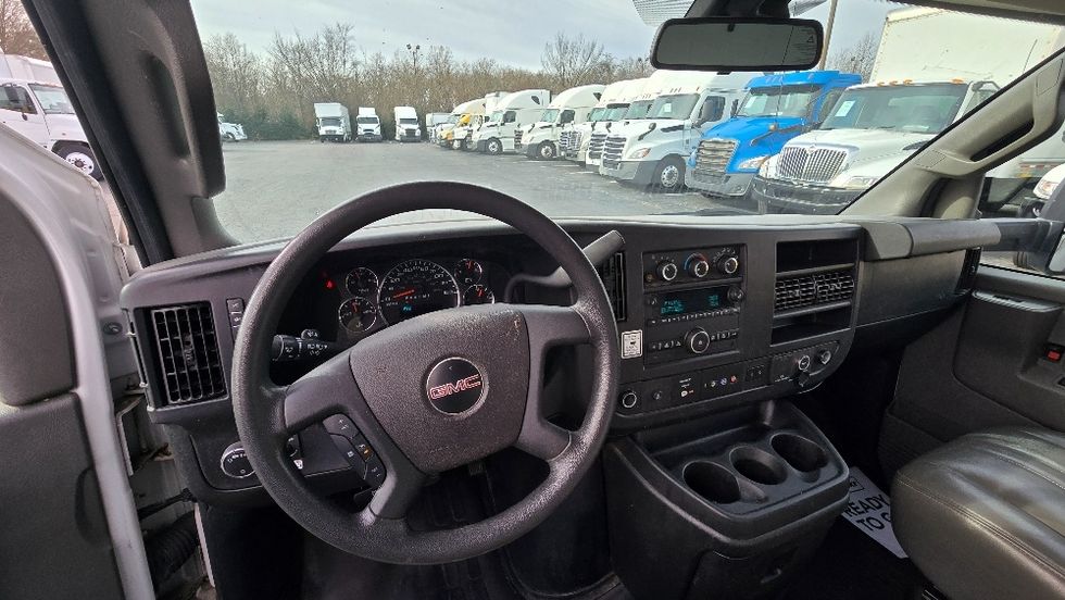 Light Duty Box Truck-Light and Medium Duty Trucks-GMC-2021-Savana G33903-Greensboro-NC-87,280\n\t\tmiles-$ 32,750 - Image 18