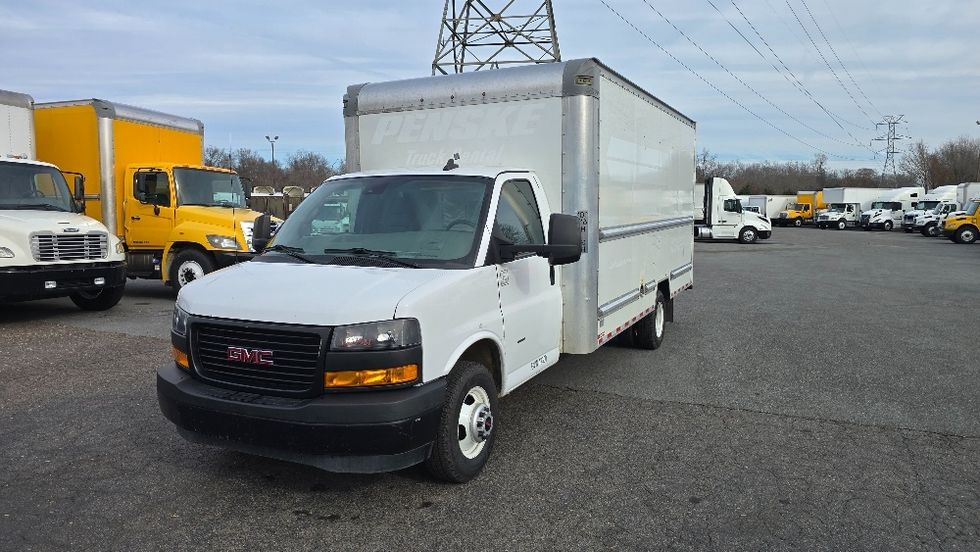 Light Duty Box Truck-Light and Medium Duty Trucks-GMC-2021-Savana G33903-Greensboro-NC-87,280\n\t\tmiles-$ 32,750 - Image 3