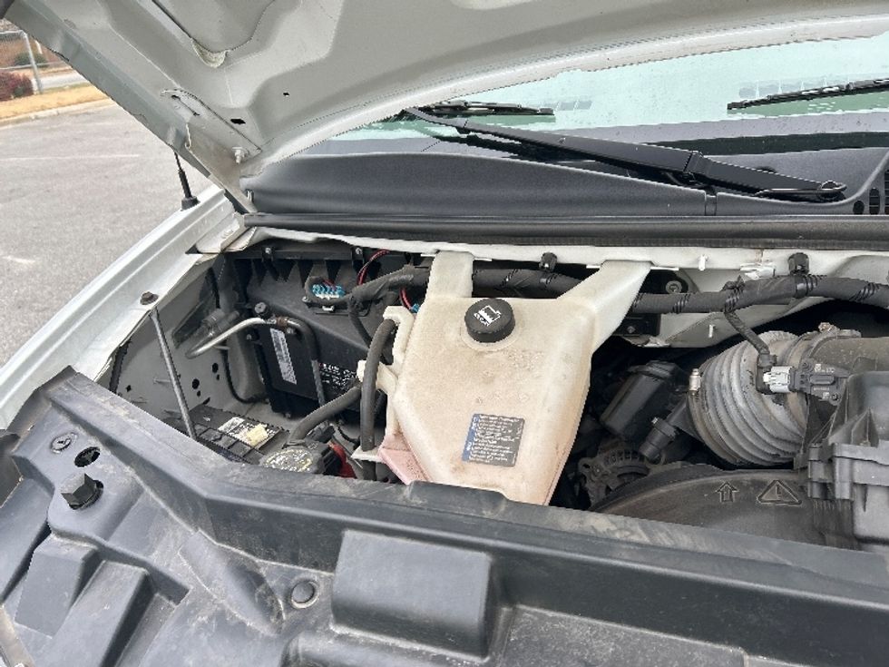 Light Duty Box Truck-Light and Medium Duty Trucks-GMC-2021-Savana G33903-Greensboro-NC-87,317\n\t\tmiles-$ 32,750 - Image 23