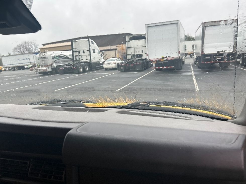 Light Duty Box Truck-Light and Medium Duty Trucks-GMC-2021-Savana G33903-Greensboro-NC-91,465\n\t\tmiles-$ 29,250 - Image 21