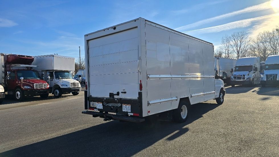 Light Duty Box Truck-Light and Medium Duty Trucks-GMC-2021-Savana G33903-Greensboro-NC-91,952\n\t\tmiles-$ 30,750 - Image 13