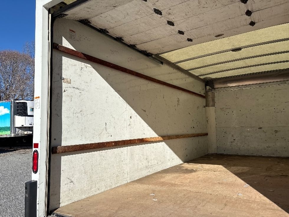 Light Duty Box Truck-Light and Medium Duty Trucks-GMC-2021-Savana G33903-Greensboro-NC-92,957\n\t\tmiles-$ 32,250 - Image 11