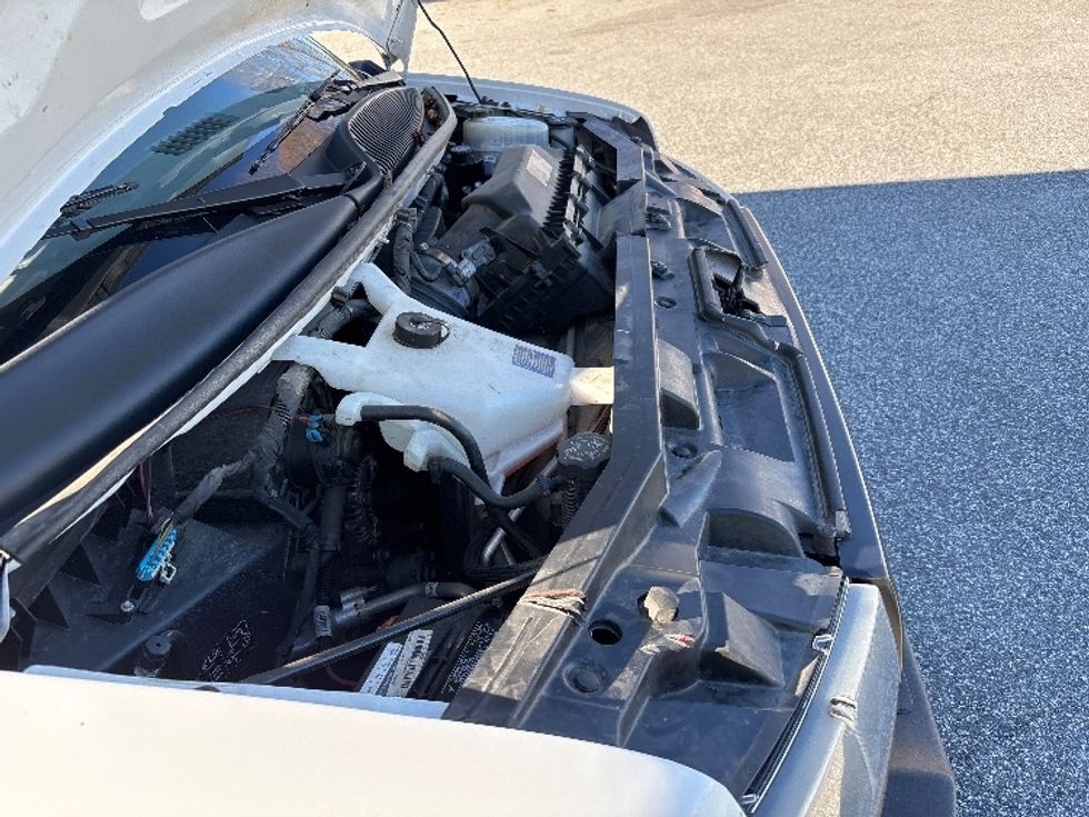 Light Duty Box Truck-Light and Medium Duty Trucks-GMC-2021-Savana G33903-Greensboro-NC-92,957\n\t\tmiles-$ 32,250 - Image 23