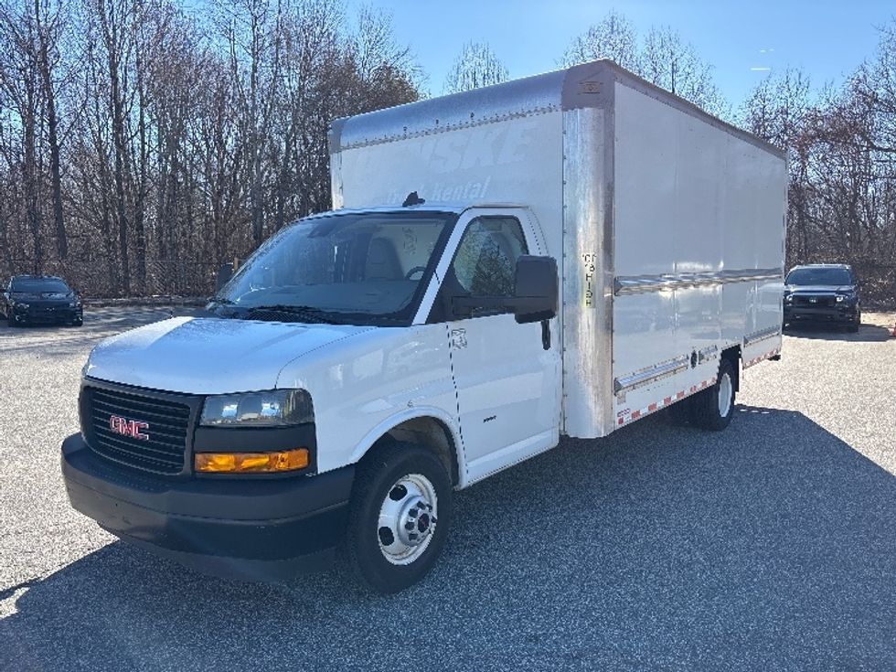Light Duty Box Truck-Light and Medium Duty Trucks-GMC-2021-Savana G33903-Greensboro-NC-92,957\n\t\tmiles-$ 32,250 - Image 3