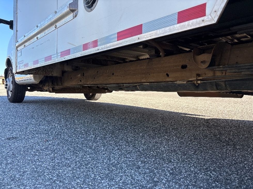 Light Duty Box Truck-Light and Medium Duty Trucks-GMC-2021-Savana G33903-Greensboro-NC-92,957\n\t\tmiles-$ 32,250 - Image 5