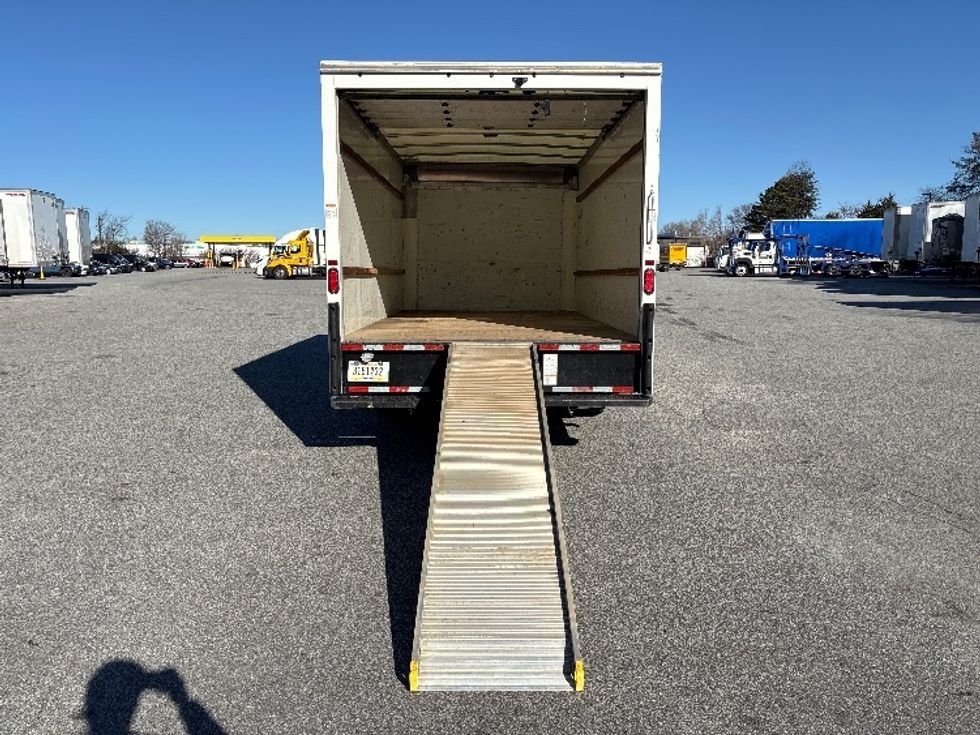 Light Duty Box Truck-Light and Medium Duty Trucks-GMC-2021-Savana G33903-Greensboro-NC-92,957\n\t\tmiles-$ 32,250 - Image 9