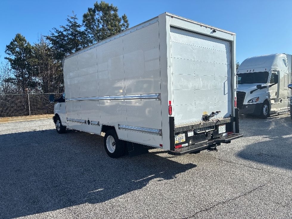Light Duty Box Truck-Light and Medium Duty Trucks-GMC-2021-Savana G33903-Greenville-SC-105,234\n\t\tmiles-$ 30,750 - Image 6
