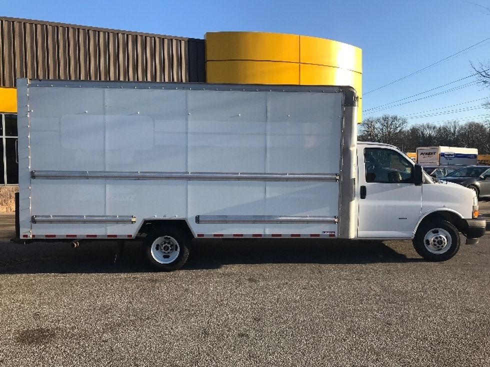 Light Duty Box Truck-Light and Medium Duty Trucks-GMC-2021-Savana G33903-Greenville-SC-118,897\n\t\tmiles-$ 29,000 - Image 15