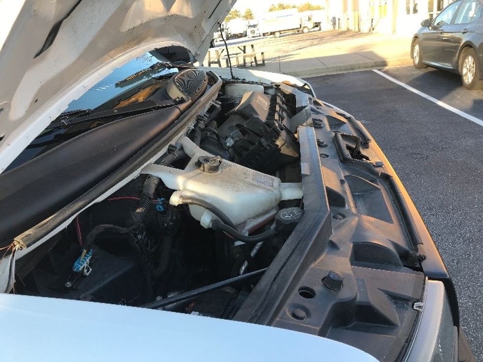 Light Duty Box Truck-Light and Medium Duty Trucks-GMC-2021-Savana G33903-Greenville-SC-118,897\n\t\tmiles-$ 29,000 - Image 23