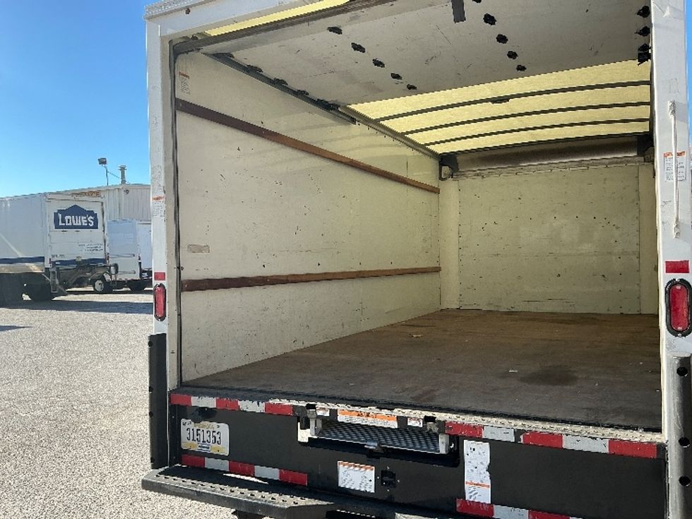 Light Duty Box Truck-Light and Medium Duty Trucks-GMC-2021-Savana G33903-Greer-SC-108,030\n\t\tmiles-$ 23,500 - Image 10