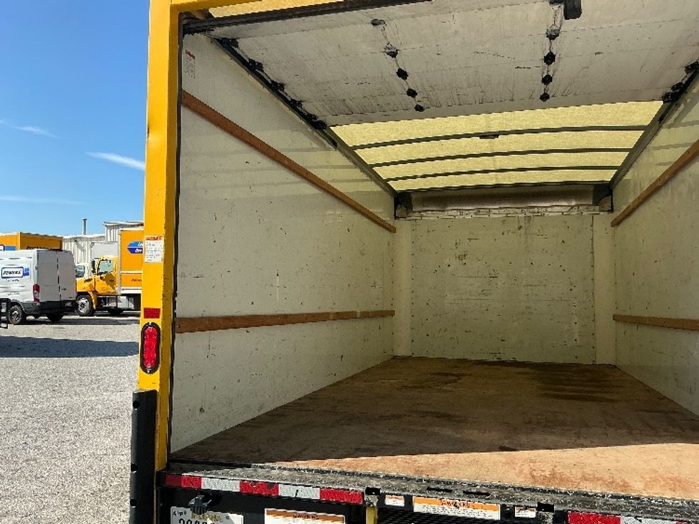 Light Duty Box Truck-Light and Medium Duty Trucks-GMC-2021-Savana G33903-Greer-SC-124,733\n\t\tmiles-$ 21,750 - Image 11