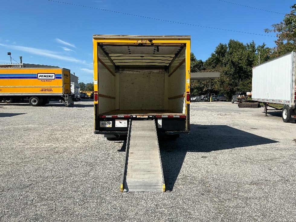 Light Duty Box Truck-Light and Medium Duty Trucks-GMC-2021-Savana G33903-Greer-SC-124,733\n\t\tmiles-$ 21,750 - Image 9