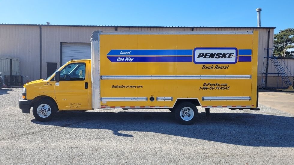 Light Duty Box Truck-Light and Medium Duty Trucks-GMC-2021-Savana G33903-Hagerstown-MD-78,050\n\t\tmiles-$ 26,750 - Image 4