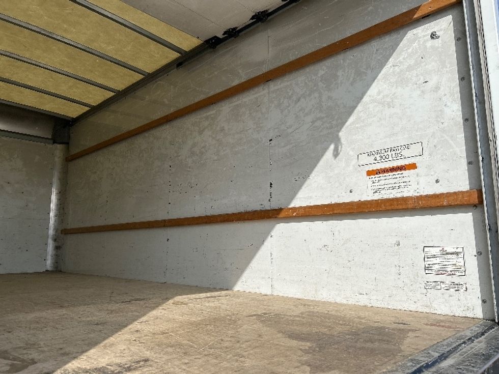 Light Duty Box Truck-Light and Medium Duty Trucks-GMC-2021-Savana G33903-Hammond-LA-69,389\n\t\tmiles-$ 32,750 - Image 11