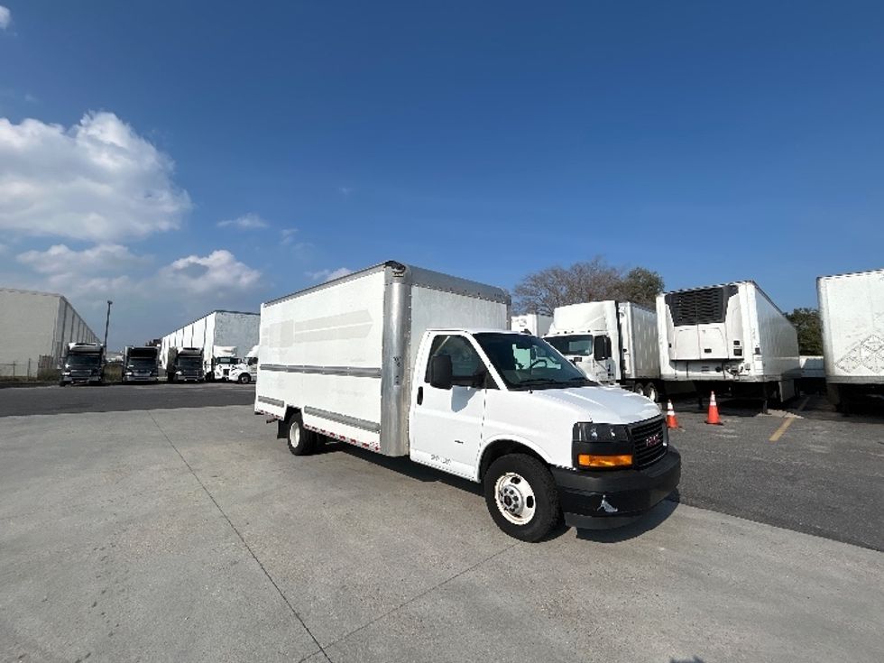 Light Duty Box Truck-Light and Medium Duty Trucks-GMC-2021-Savana G33903-Hammond-LA-78,712\n\t\tmiles-$ 31,750 - Image 1