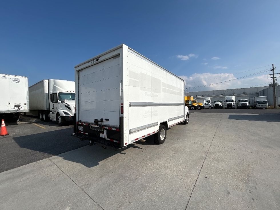 Light Duty Box Truck-Light and Medium Duty Trucks-GMC-2021-Savana G33903-Hammond-LA-78,712\n\t\tmiles-$ 31,750 - Image 12