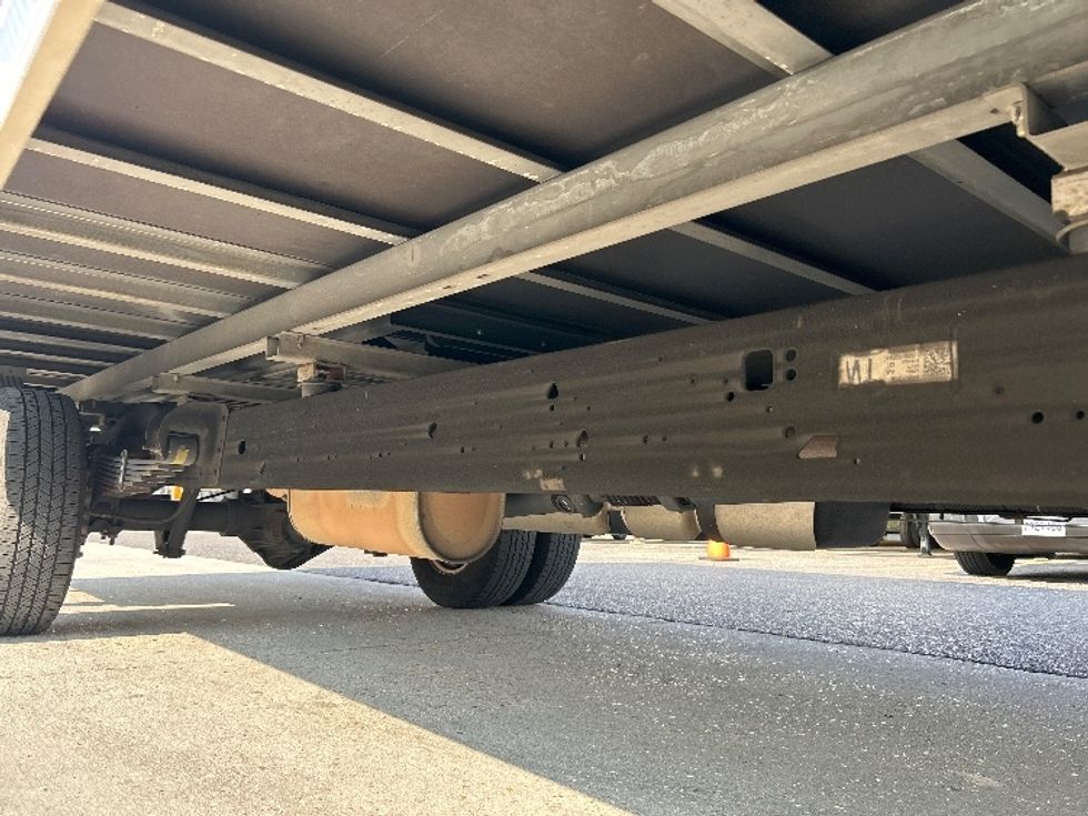 Light Duty Box Truck-Light and Medium Duty Trucks-GMC-2021-Savana G33903-Hammond-LA-78,712\n\t\tmiles-$ 31,750 - Image 13