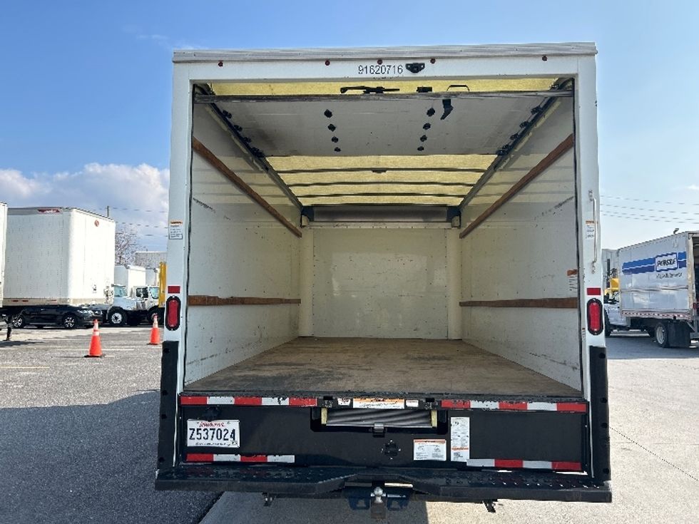 Light Duty Box Truck-Light and Medium Duty Trucks-GMC-2021-Savana G33903-Hammond-LA-78,712\n\t\tmiles-$ 31,750 - Image 8