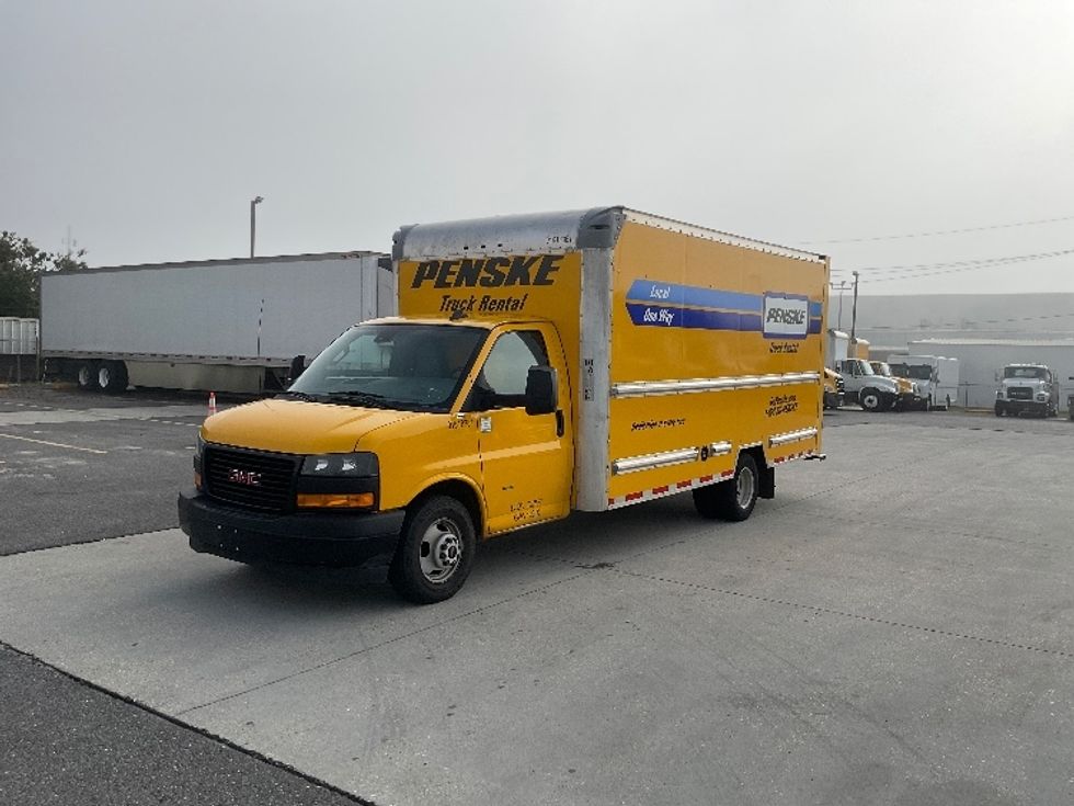 Light Duty Box Truck-Light and Medium Duty Trucks-GMC-2021-Savana G33903-Harahan-LA-100,308\n\t\tmiles-$ 26,500 - Image 3