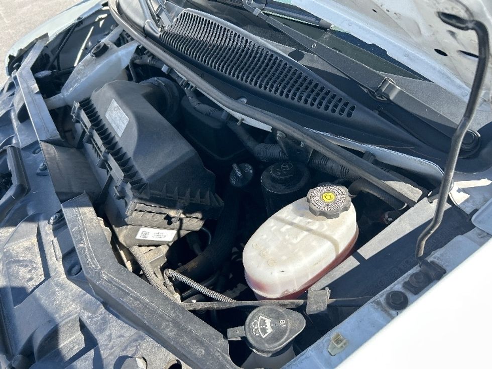 Light Duty Box Truck-Light and Medium Duty Trucks-GMC-2021-Savana G33903-Harahan-LA-105,563\n\t\tmiles-$ 28,750 - Image 21