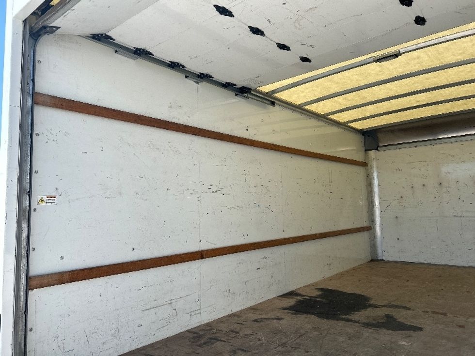 Light Duty Box Truck-Light and Medium Duty Trucks-GMC-2021-Savana G33903-Harahan-LA-105,563\n\t\tmiles-$ 28,750 - Image 9