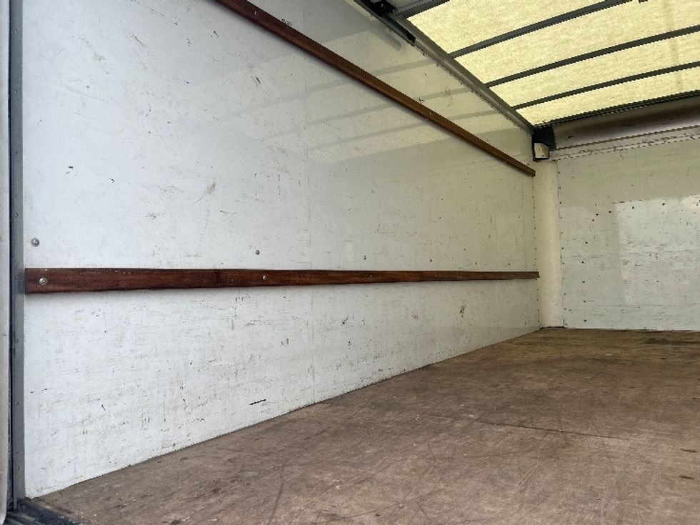 Light Duty Box Truck-Light and Medium Duty Trucks-GMC-2021-Savana G33903-Harahan-LA-129,891\n\t\tmiles-$ 25,750 - Image 10