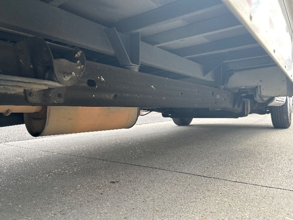 Light Duty Box Truck-Light and Medium Duty Trucks-GMC-2021-Savana G33903-Harahan-LA-129,891\n\t\tmiles-$ 25,750 - Image 13