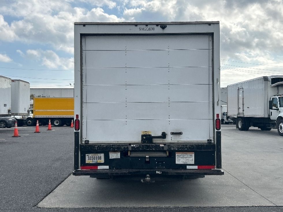 Light Duty Box Truck-Light and Medium Duty Trucks-GMC-2021-Savana G33903-Harahan-LA-129,891\n\t\tmiles-$ 25,750 - Image 7