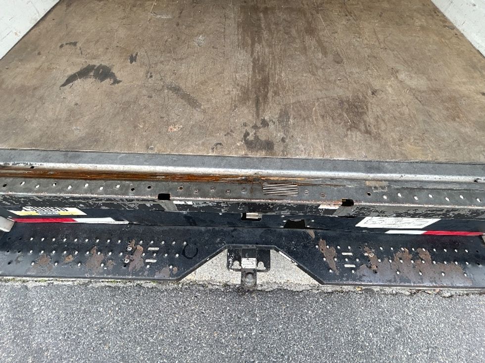 Light Duty Box Truck-Light and Medium Duty Trucks-GMC-2021-Savana G33903-Harahan-LA-129,891\n\t\tmiles-$ 25,750 - Image 9