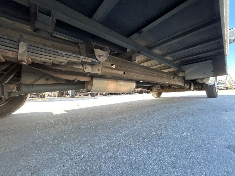 Light Duty Box Truck-Light and Medium Duty Trucks-GMC-2021-Savana G33903-Harahan-LA-62,245\n\t\tmiles-$ 33,750 - Image 12