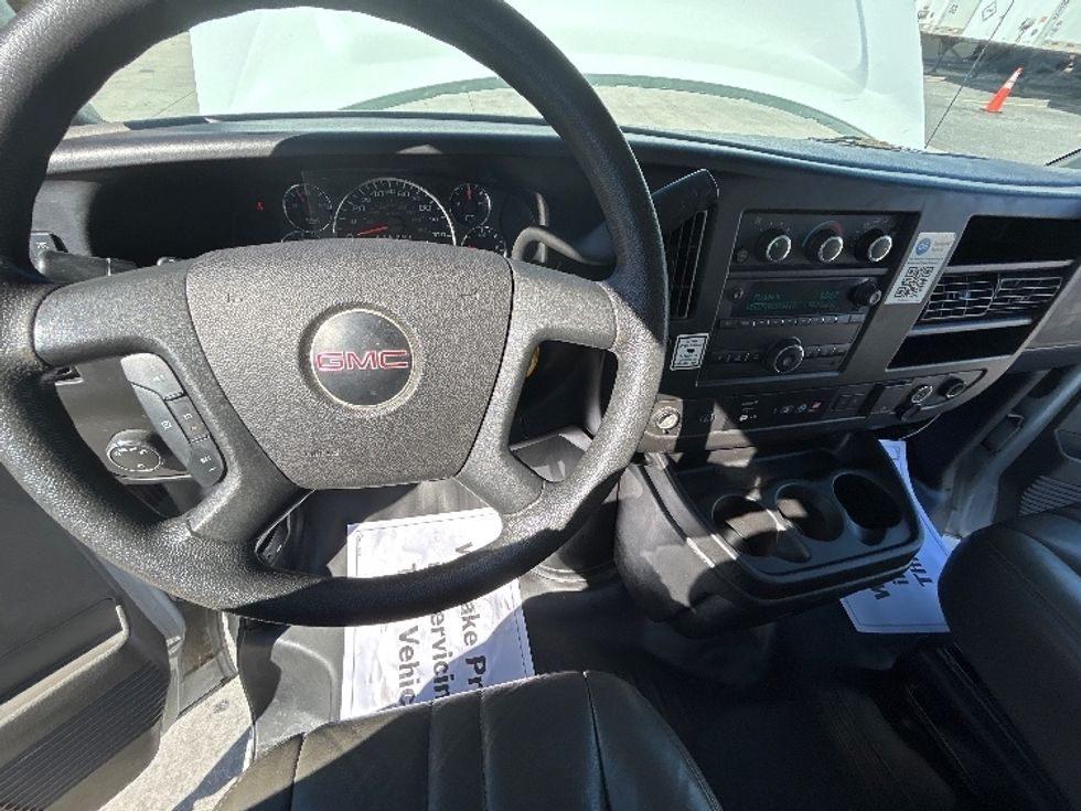 Light Duty Box Truck-Light and Medium Duty Trucks-GMC-2021-Savana G33903-Harahan-LA-62,245\n\t\tmiles-$ 33,750 - Image 15