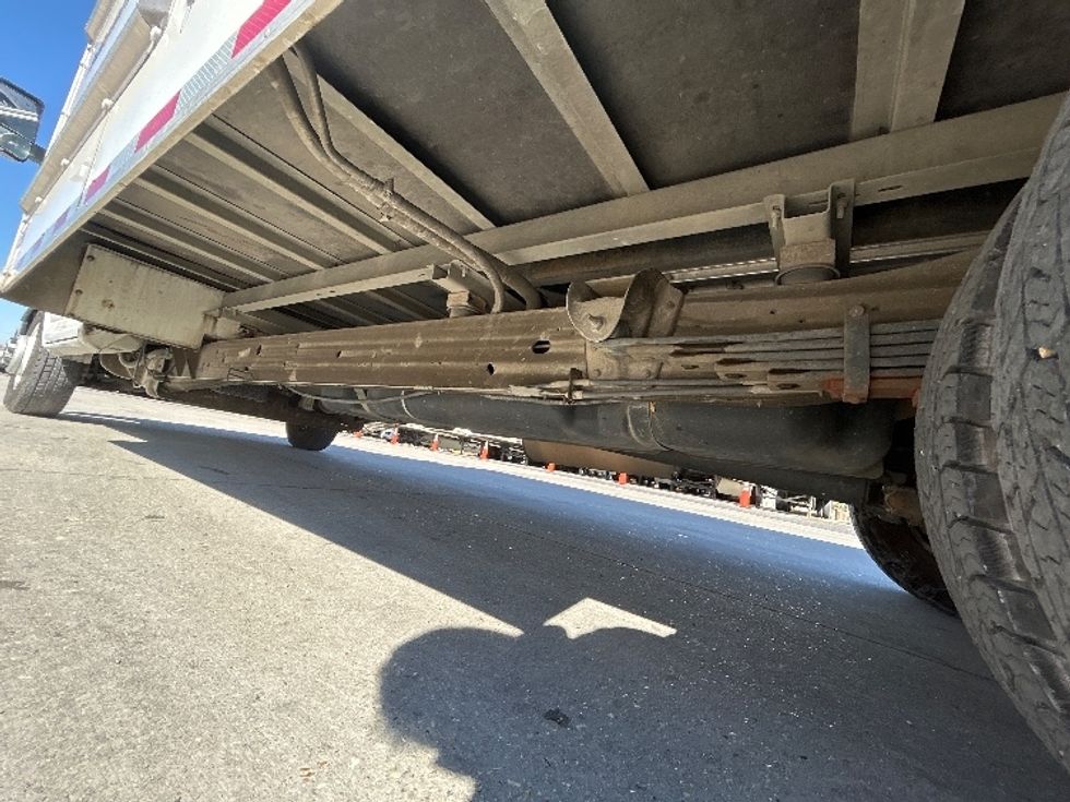 Light Duty Box Truck-Light and Medium Duty Trucks-GMC-2021-Savana G33903-Harahan-LA-62,245\n\t\tmiles-$ 33,750 - Image 5