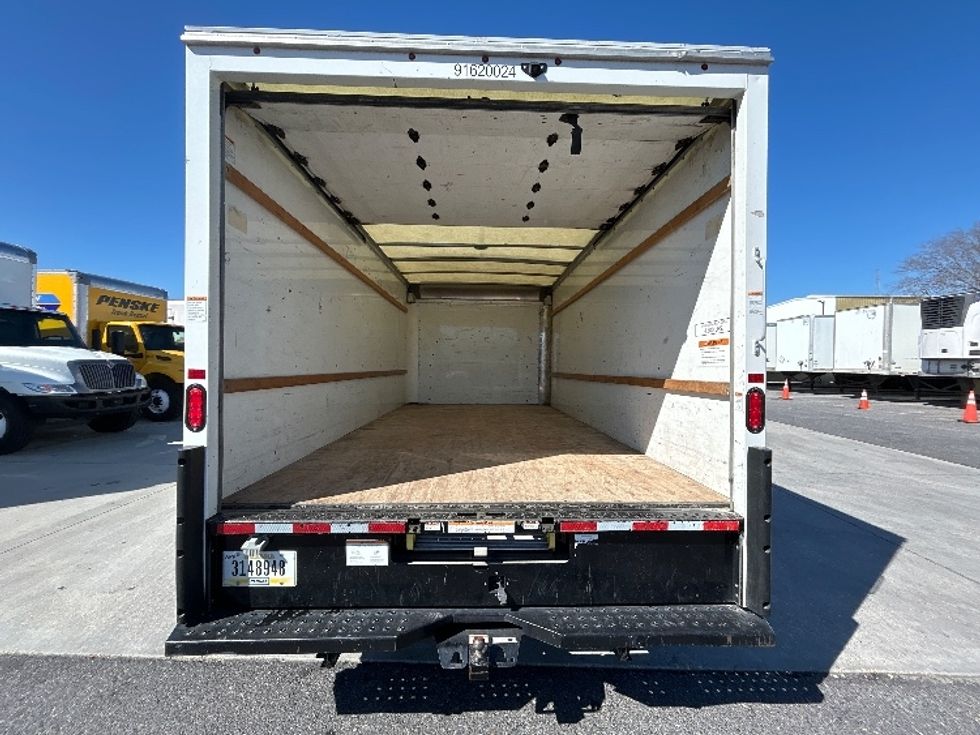 Light Duty Box Truck-Light and Medium Duty Trucks-GMC-2021-Savana G33903-Harahan-LA-62,245\n\t\tmiles-$ 33,750 - Image 8