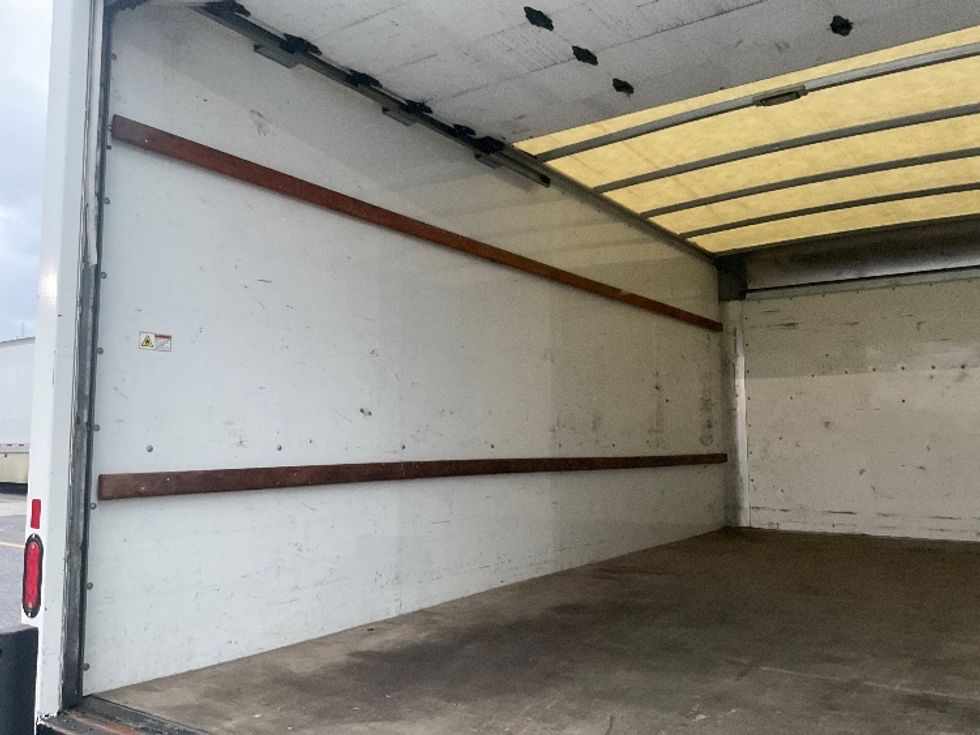 Light Duty Box Truck-Light and Medium Duty Trucks-GMC-2021-Savana G33903-Harahan-LA-93,912\n\t\tmiles-$ 30,000 - Image 10
